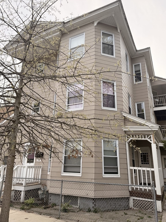 20 Woodbine Street # 1