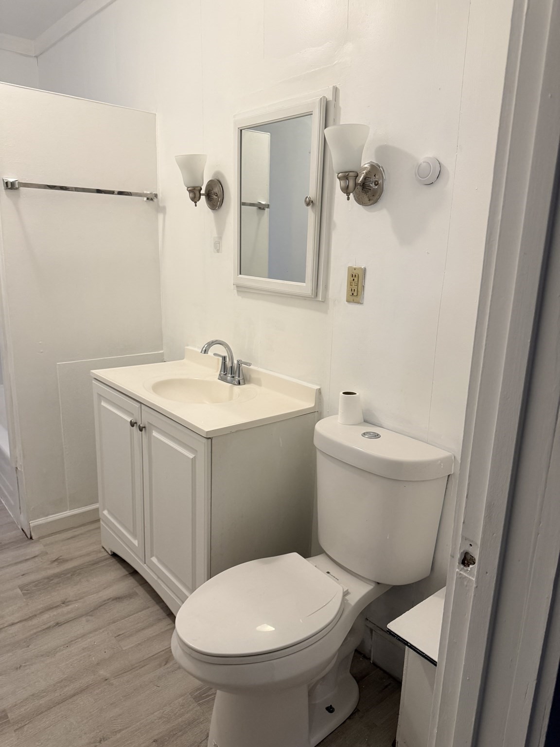 20 Woodbine Street # 1