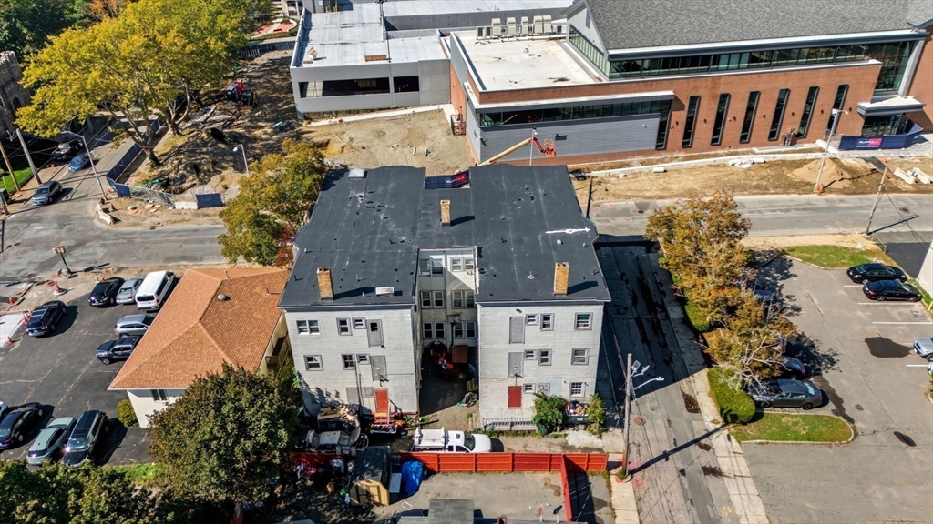 162 Warren Ave
