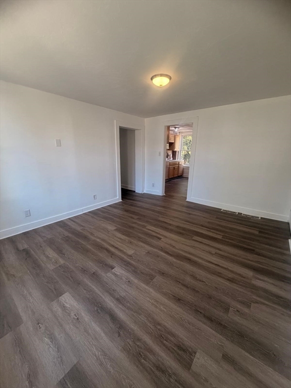 416 Middleboro Ave # 1