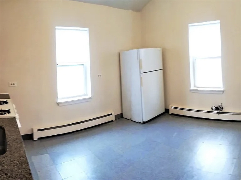 55 Bernard St # 3