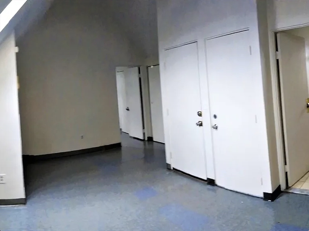 55 Bernard St # 3