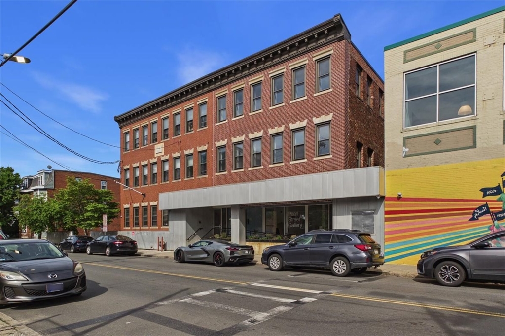100 Pearl Street # 13