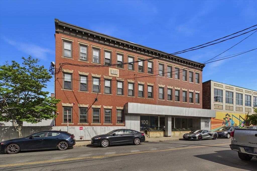 100 Pearl Street # 13