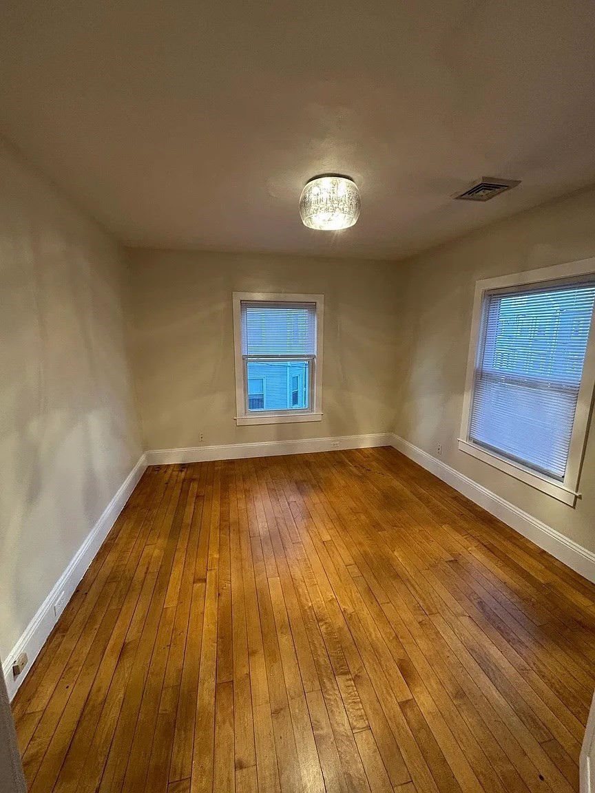 74 Weston St # 2