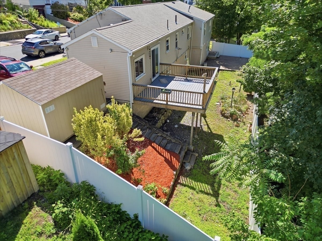 73 Lanark Rd