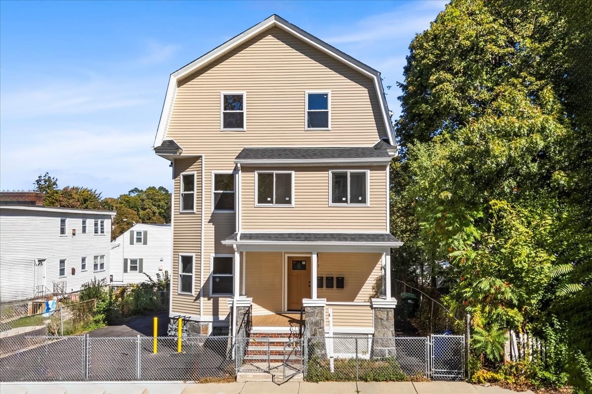 31 Woodale Ave # 3