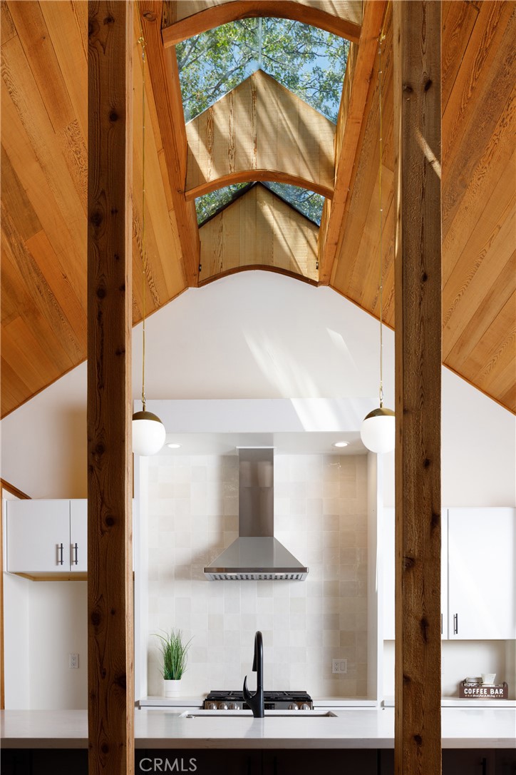 1384 Golden Rule Lane