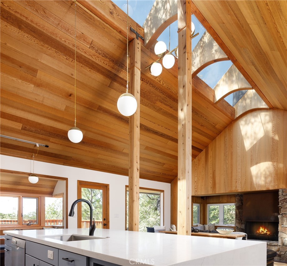 1384 Golden Rule Lane