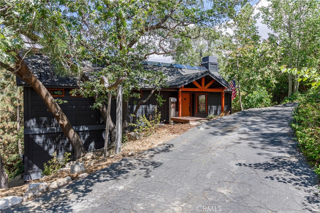 1384 Golden Rule Lane