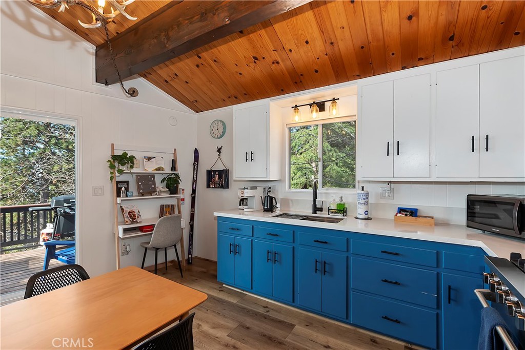 31425 Circle View Drive