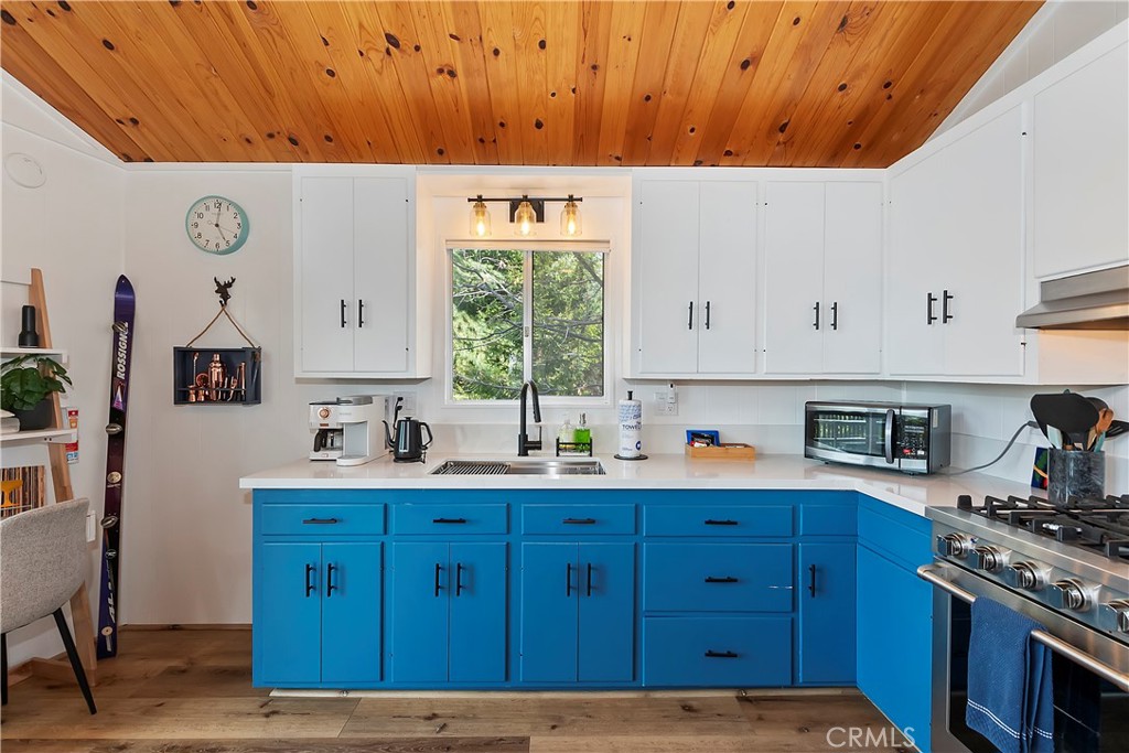 31425 Circle View Drive