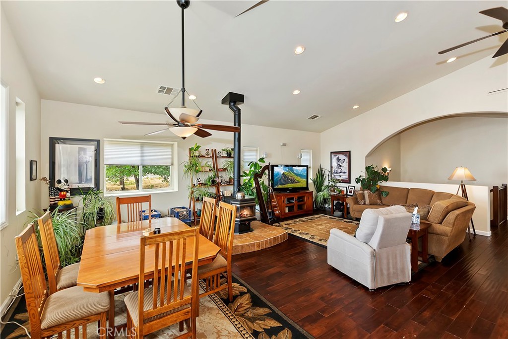 26288 Highway 18