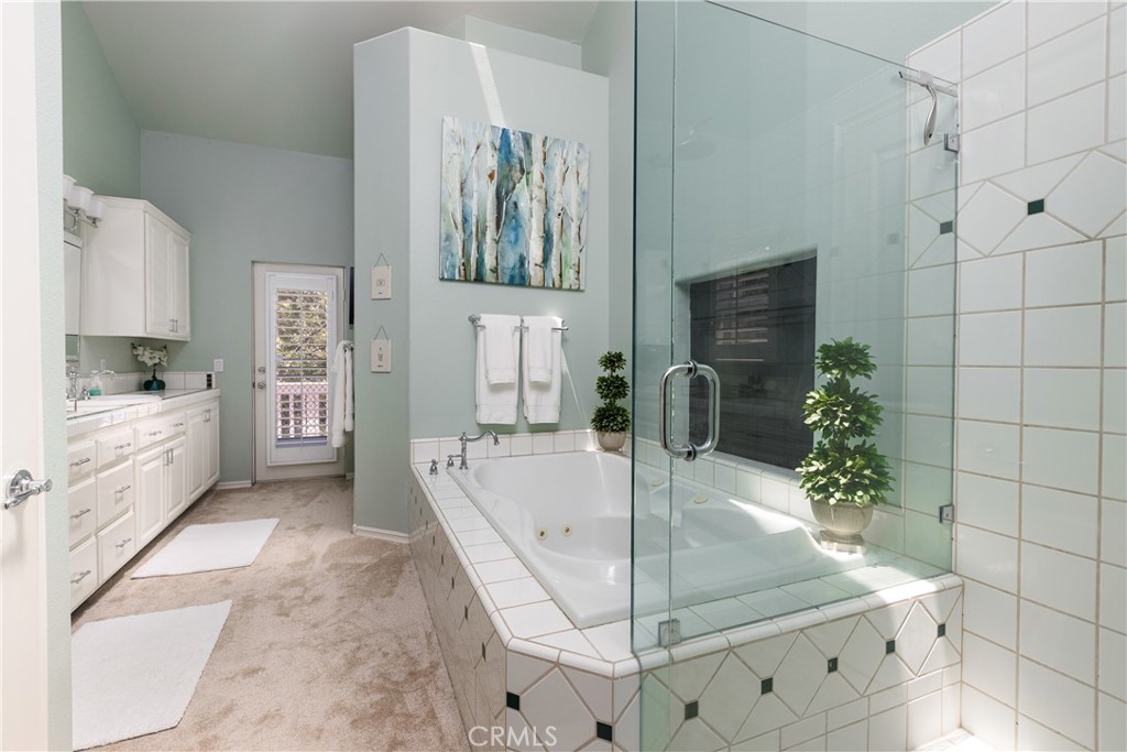 28575 Manitoba Drive