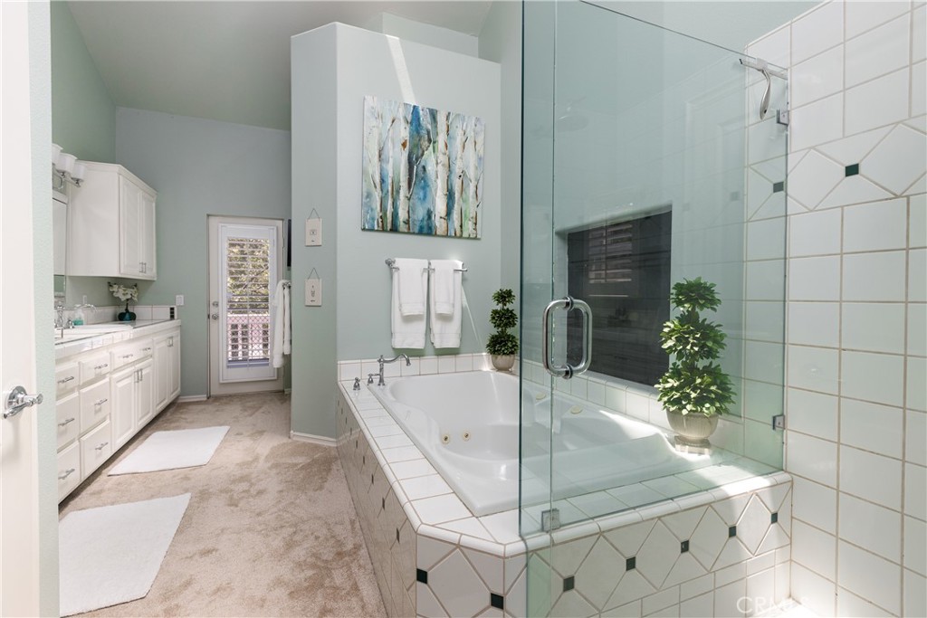 28575 Manitoba Drive