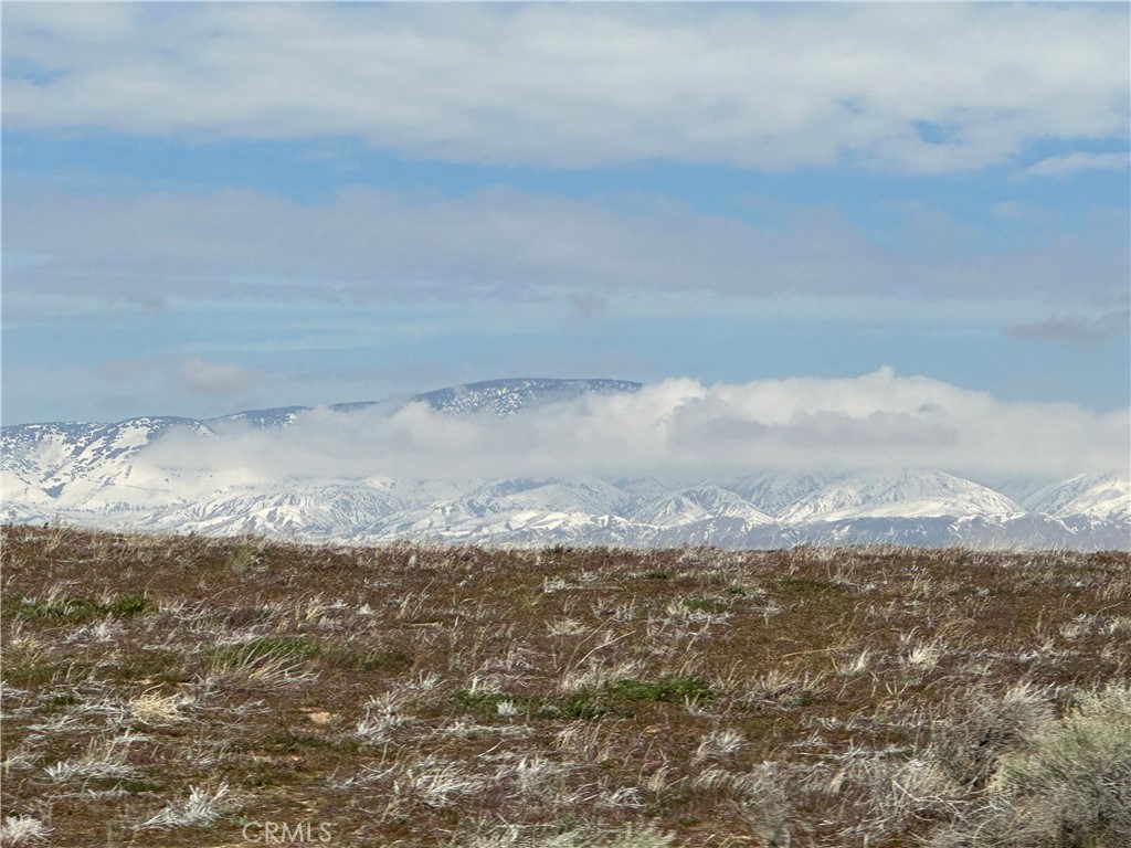 46404 Kings Canyon Road