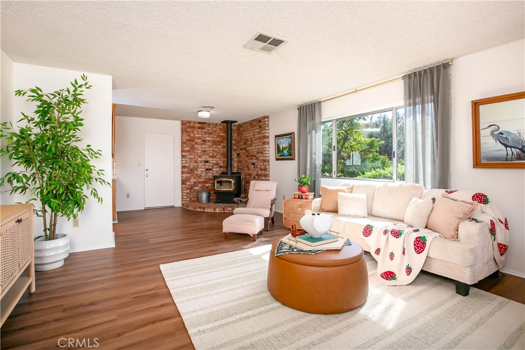 46404 Kings Canyon Road