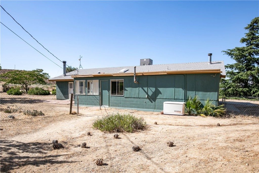 46404 Kings Canyon Road