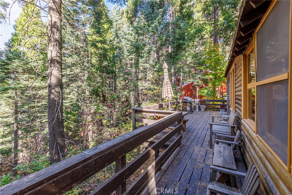 529 West Victoria Court