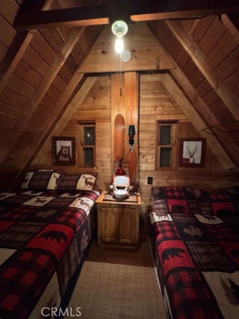 529 West Victoria Court