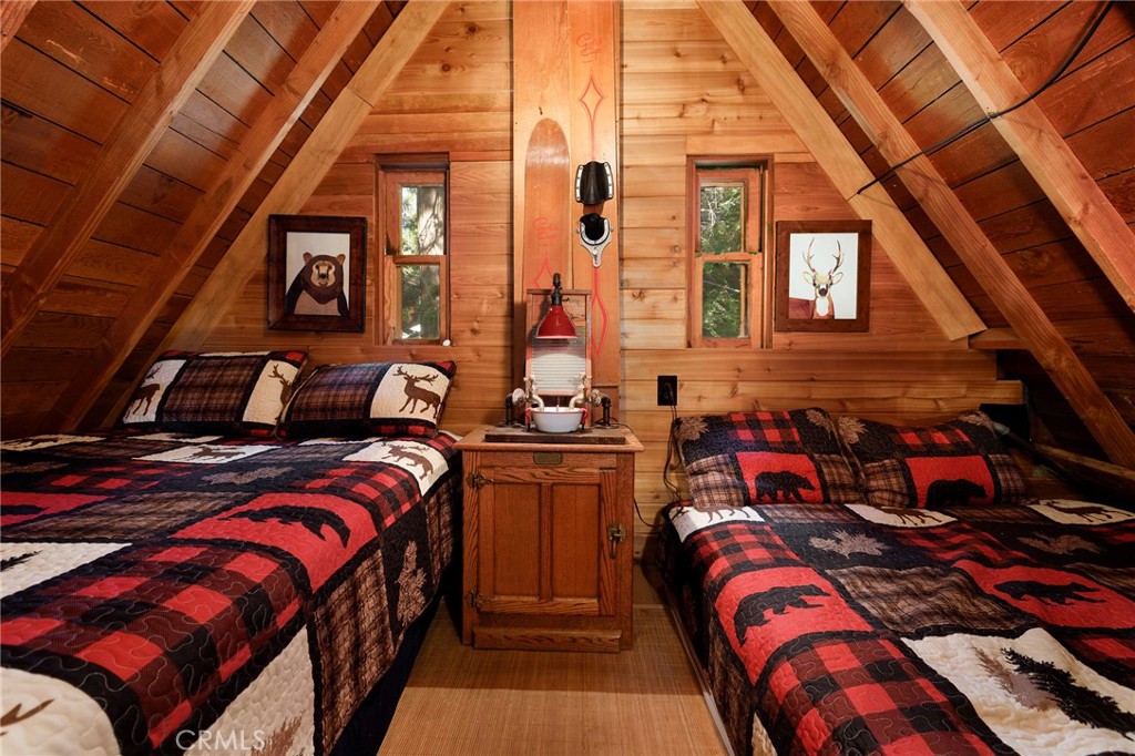 529 West Victoria Court