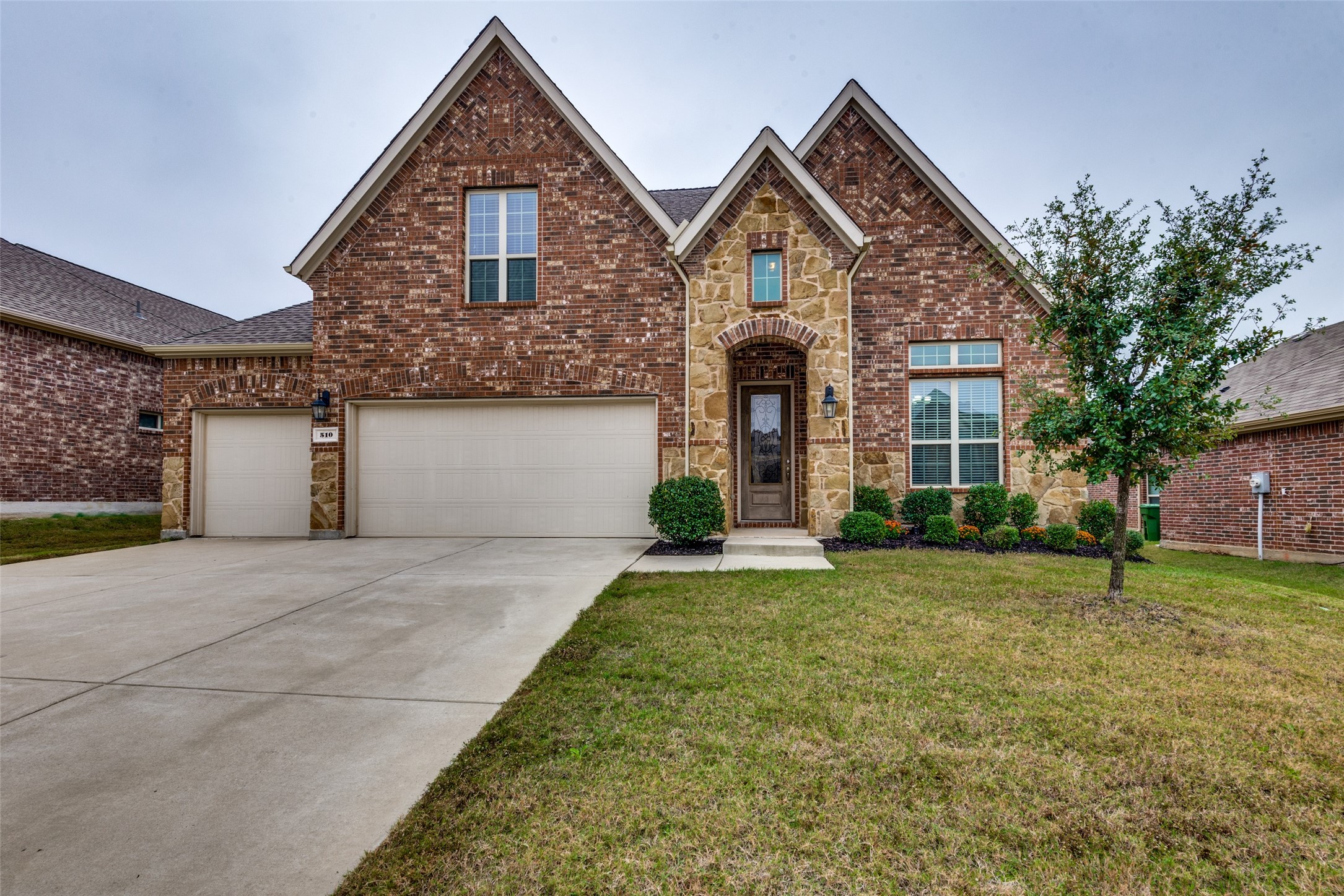 510 Shady Oaks