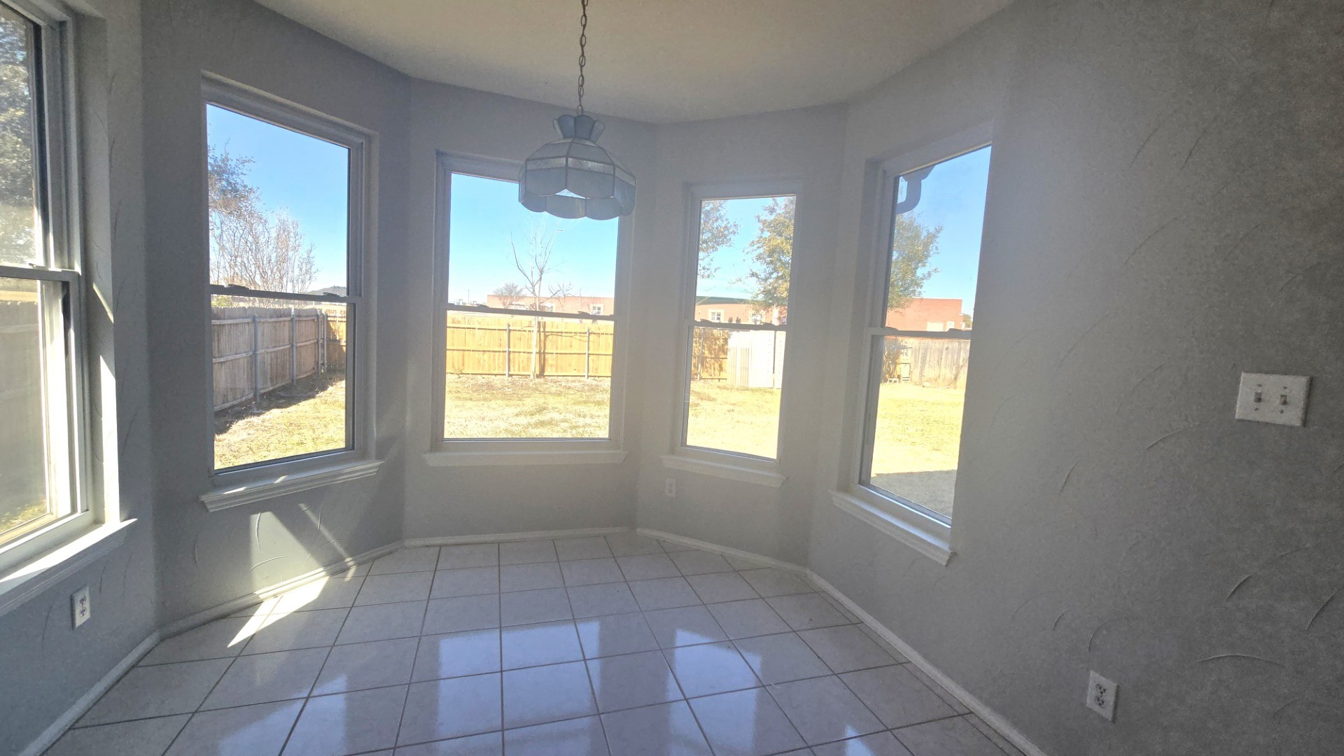 7713 Arcadia Trail