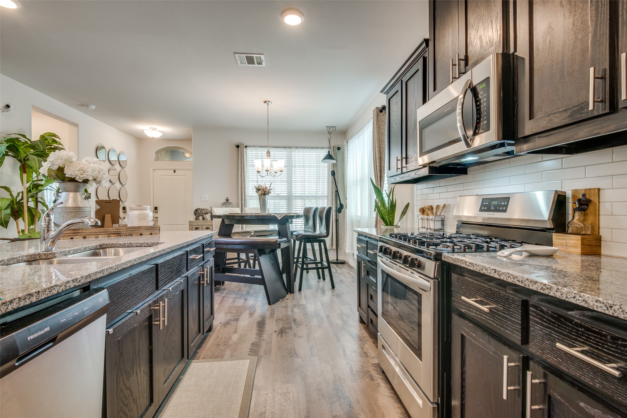 2152 Miramar Drive