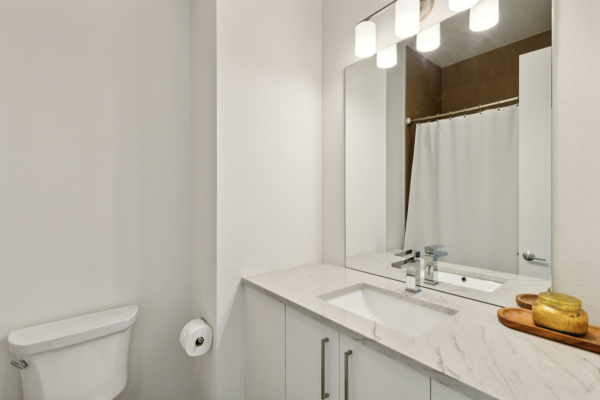 1514 washington Avenue 102