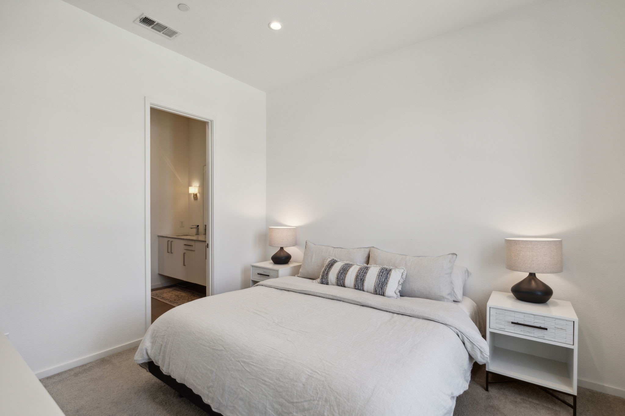 1514 washington Avenue 102