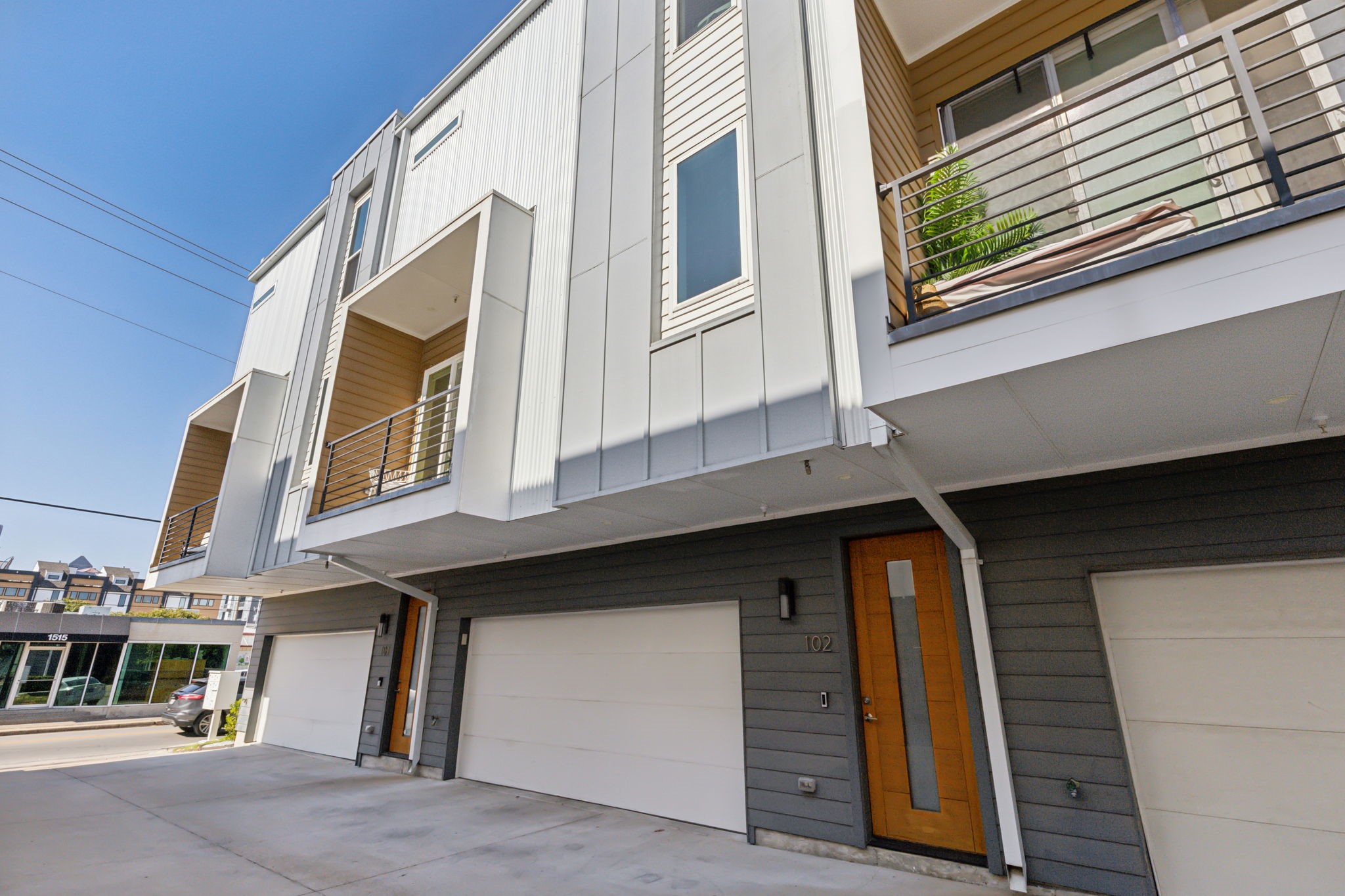 1514 washington Avenue 102