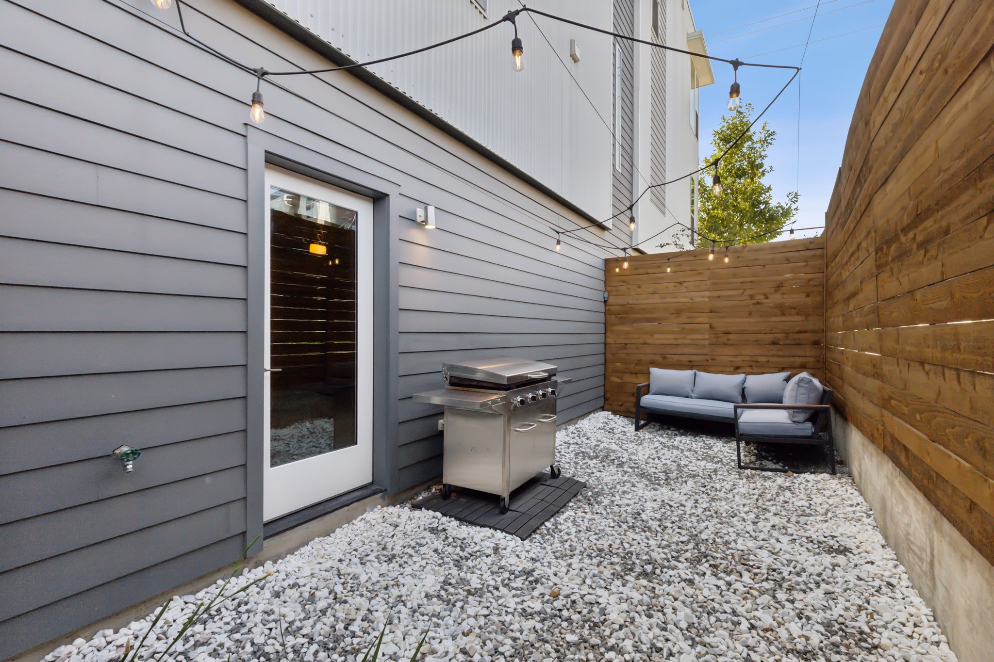 1514 washington Avenue 102