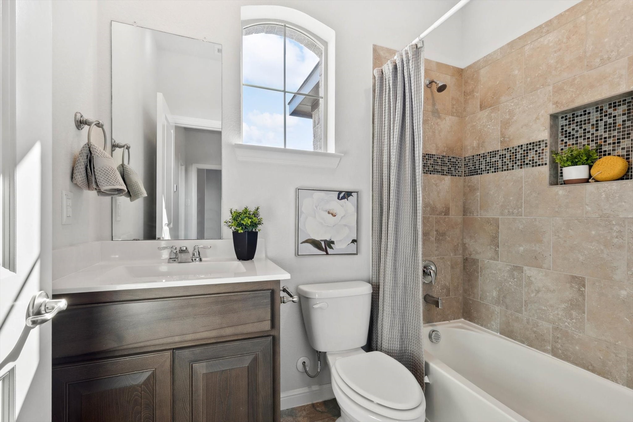 2525 Lavender Lane
