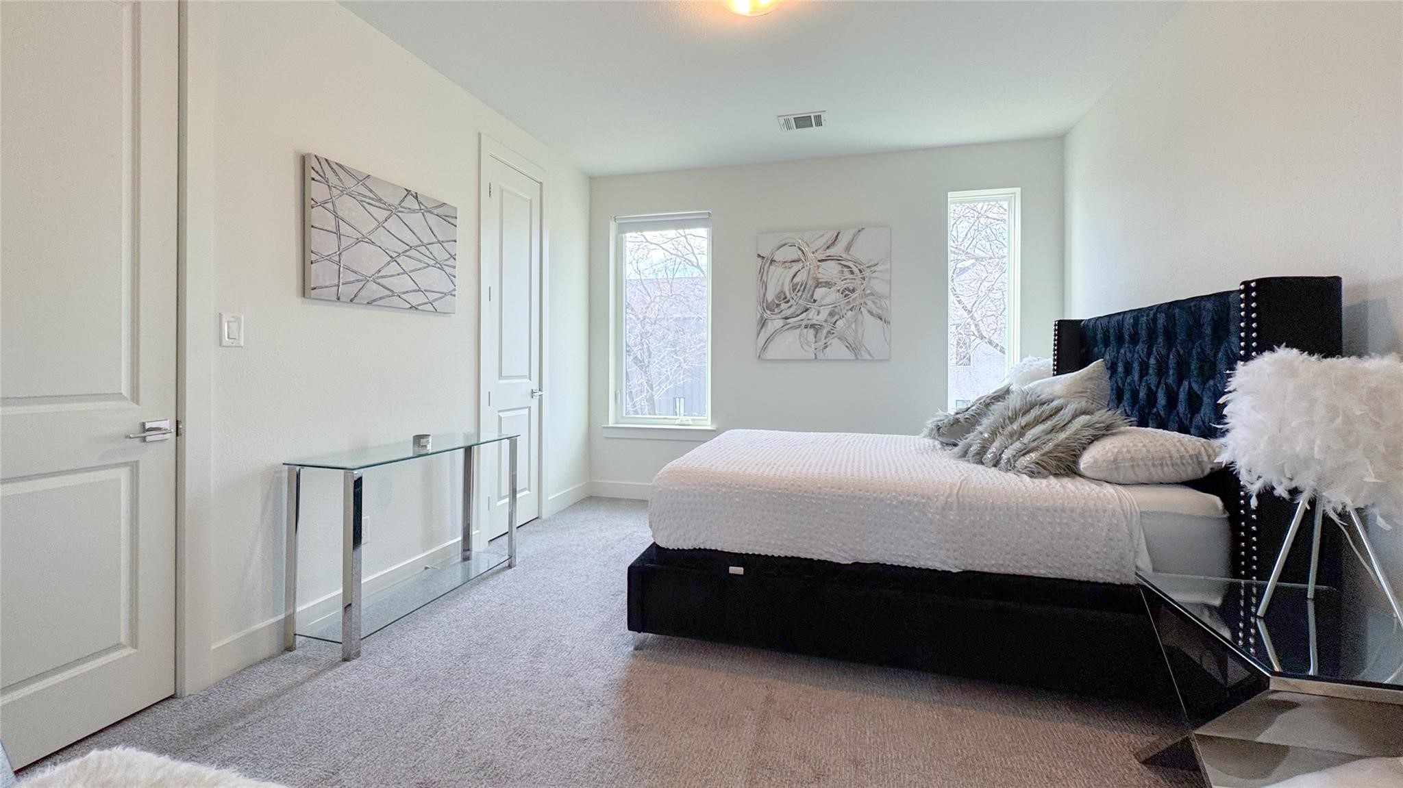 5605 Bryan Parkway 104