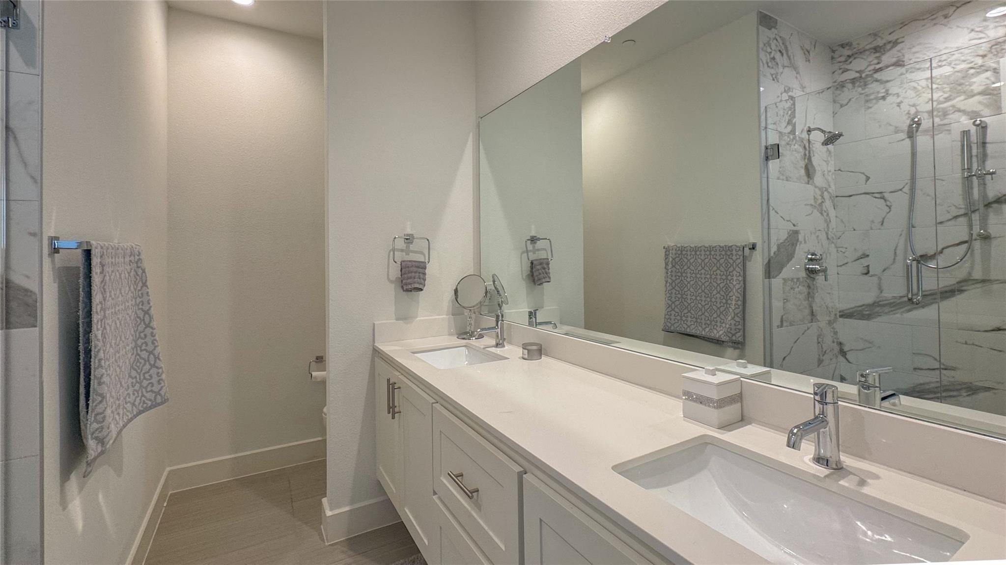 5605 Bryan Parkway 104
