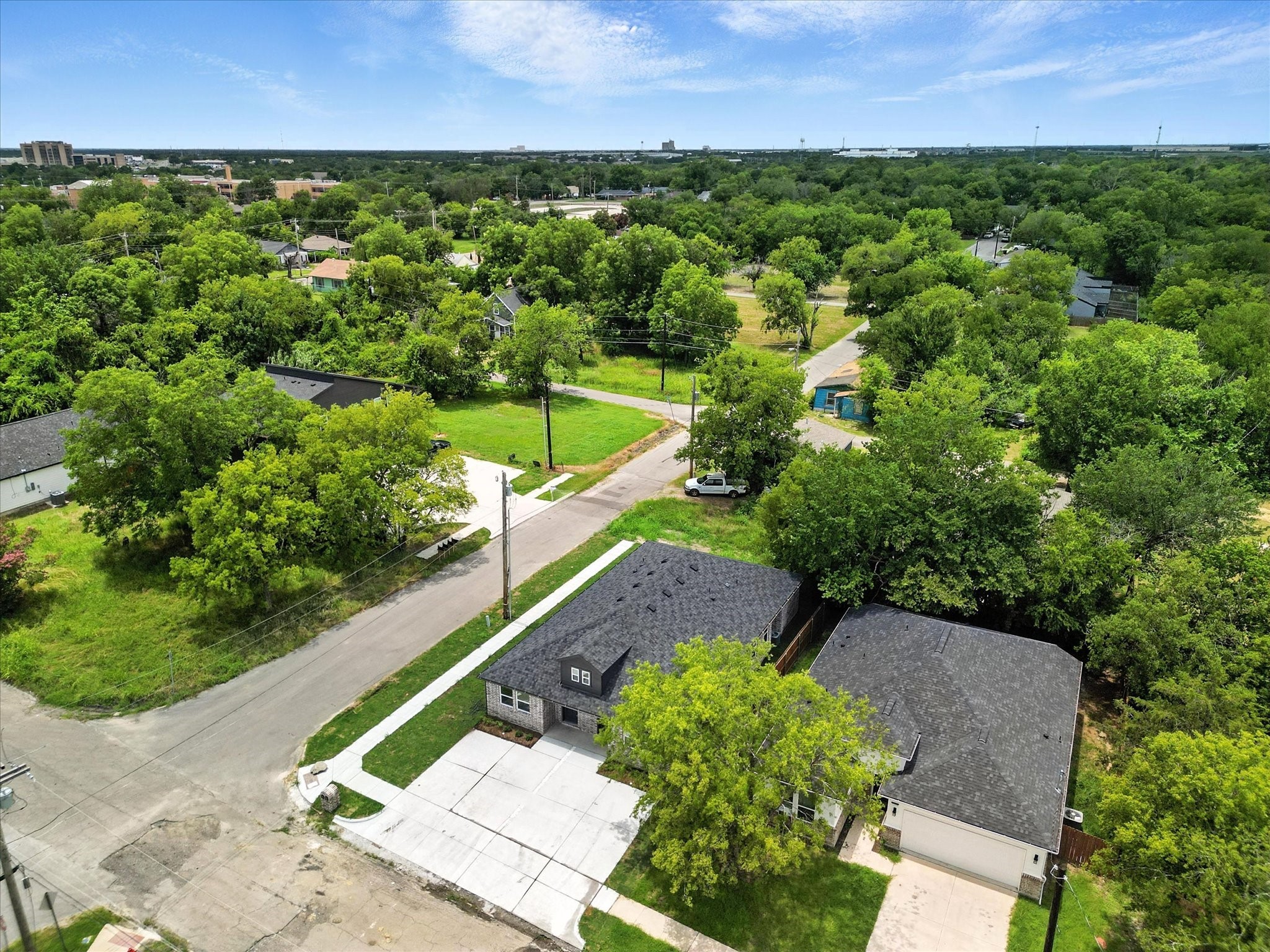 3206 Sayle Street 101