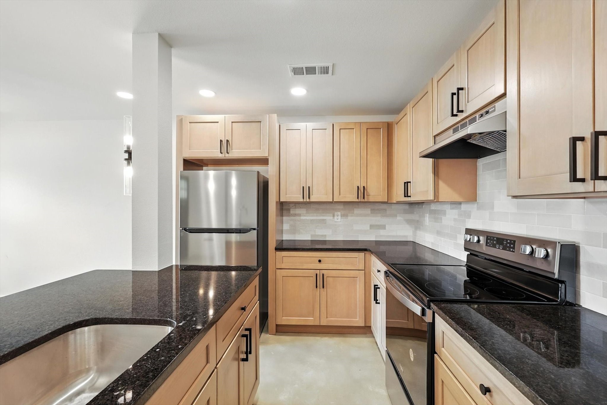 3206 Sayle Street 101