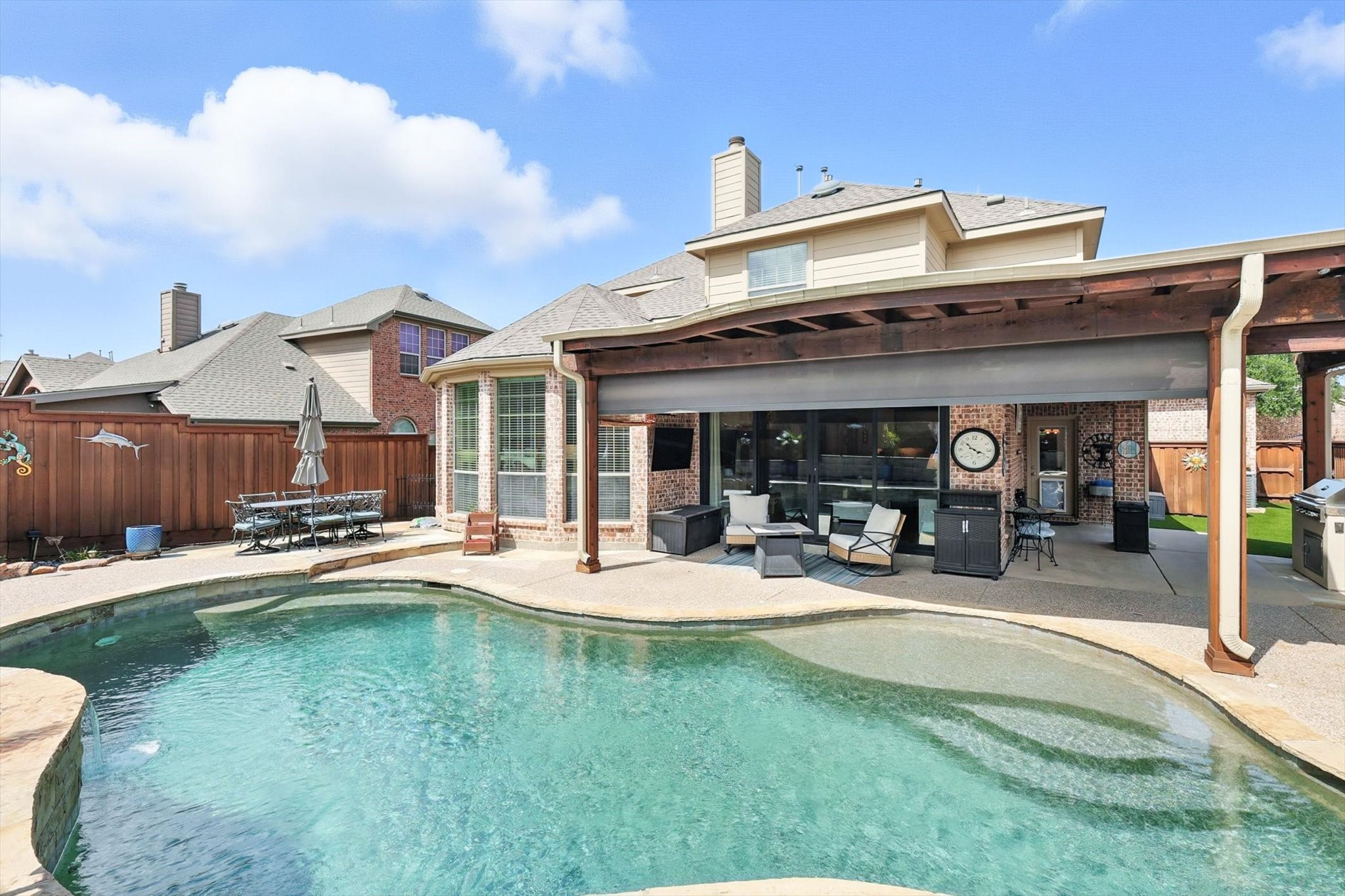 2804 Dog Leg Trail