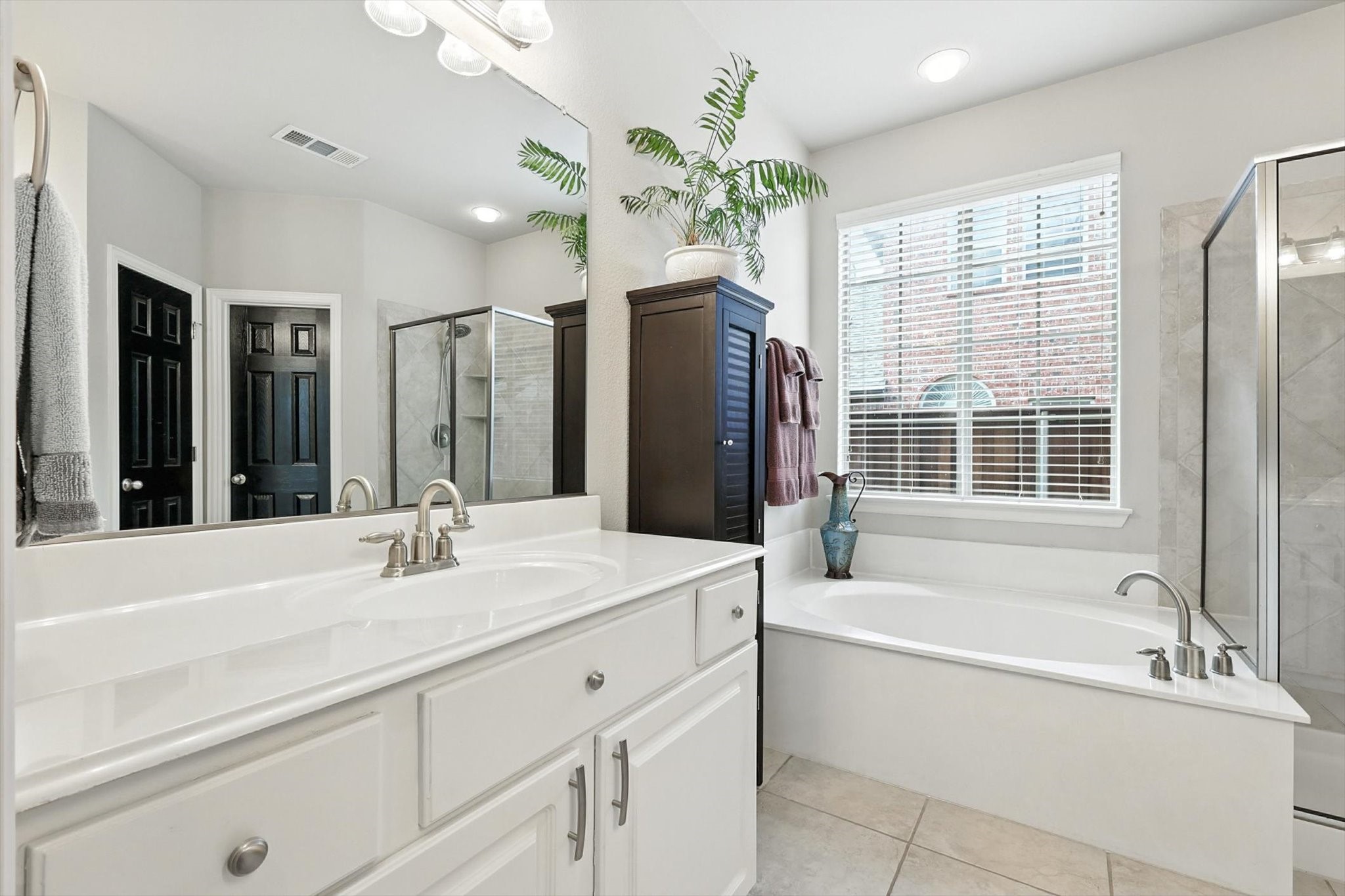 2804 Dog Leg Trail