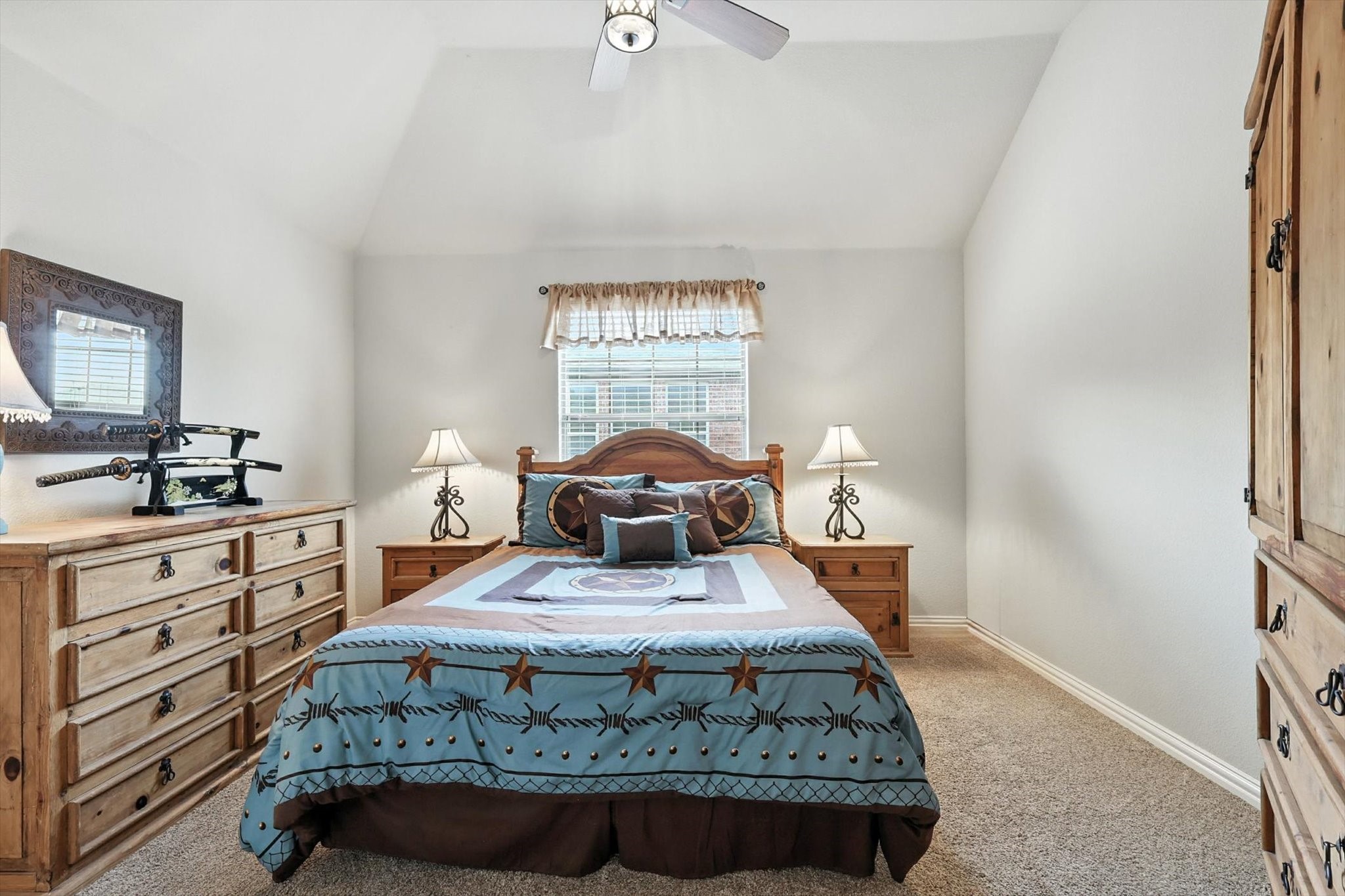2804 Dog Leg Trail