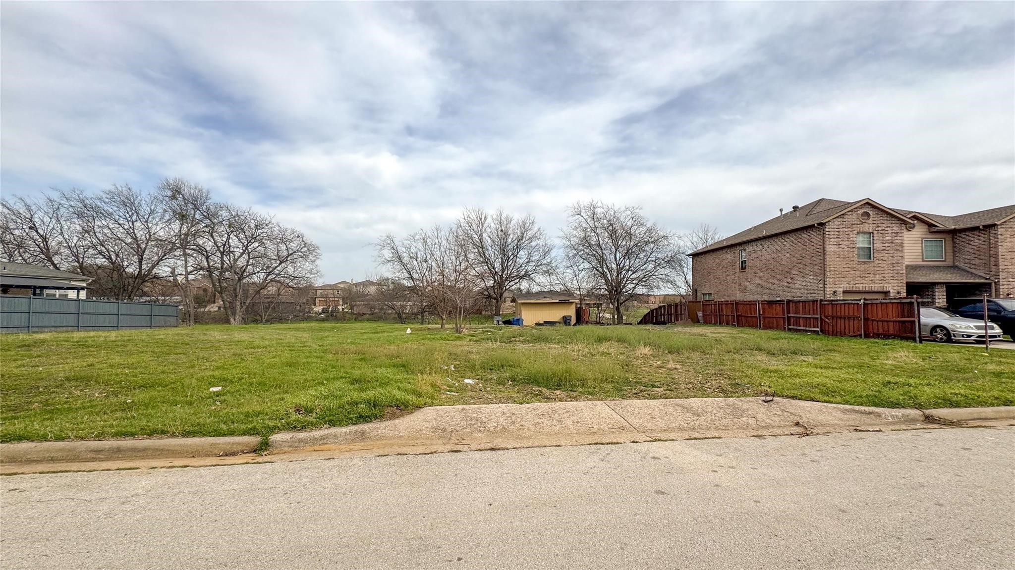 318 Castleridge Drive