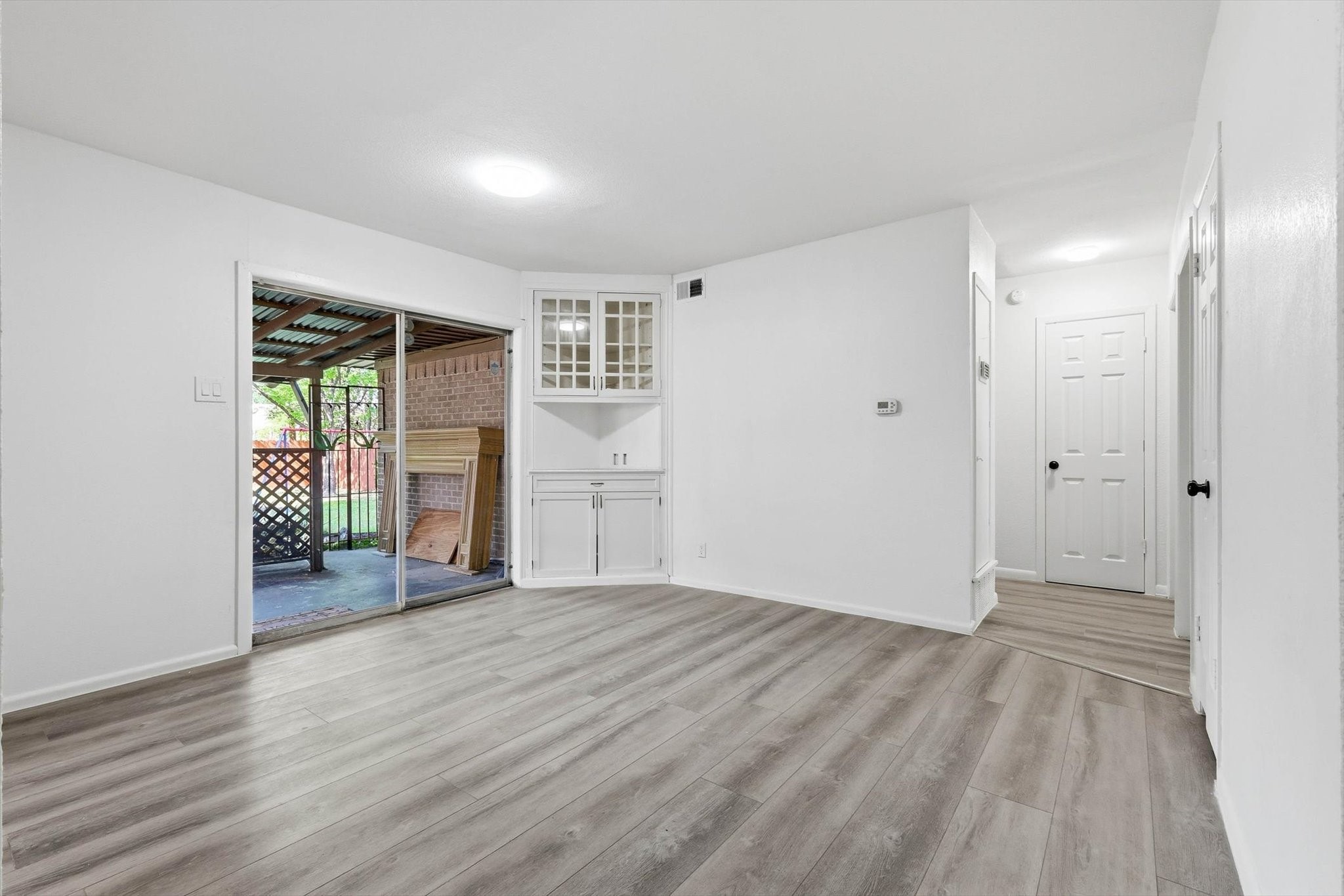 2649 Hillsboro Avenue