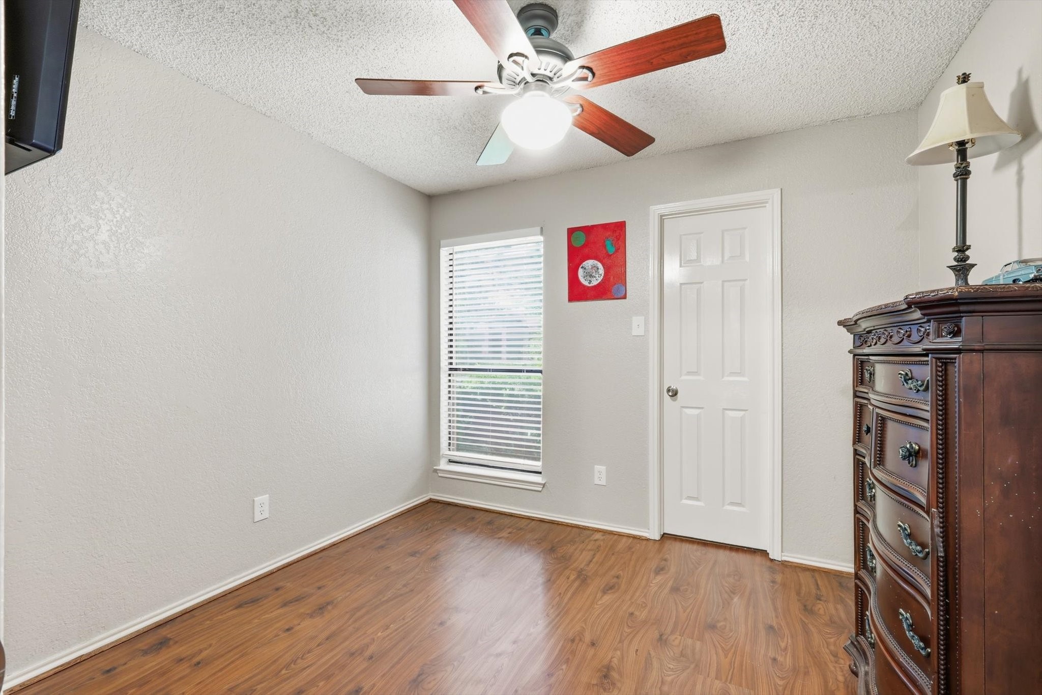 1312 Hackamore Street