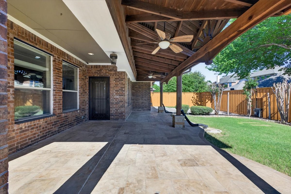 14668 Blakehill Drive