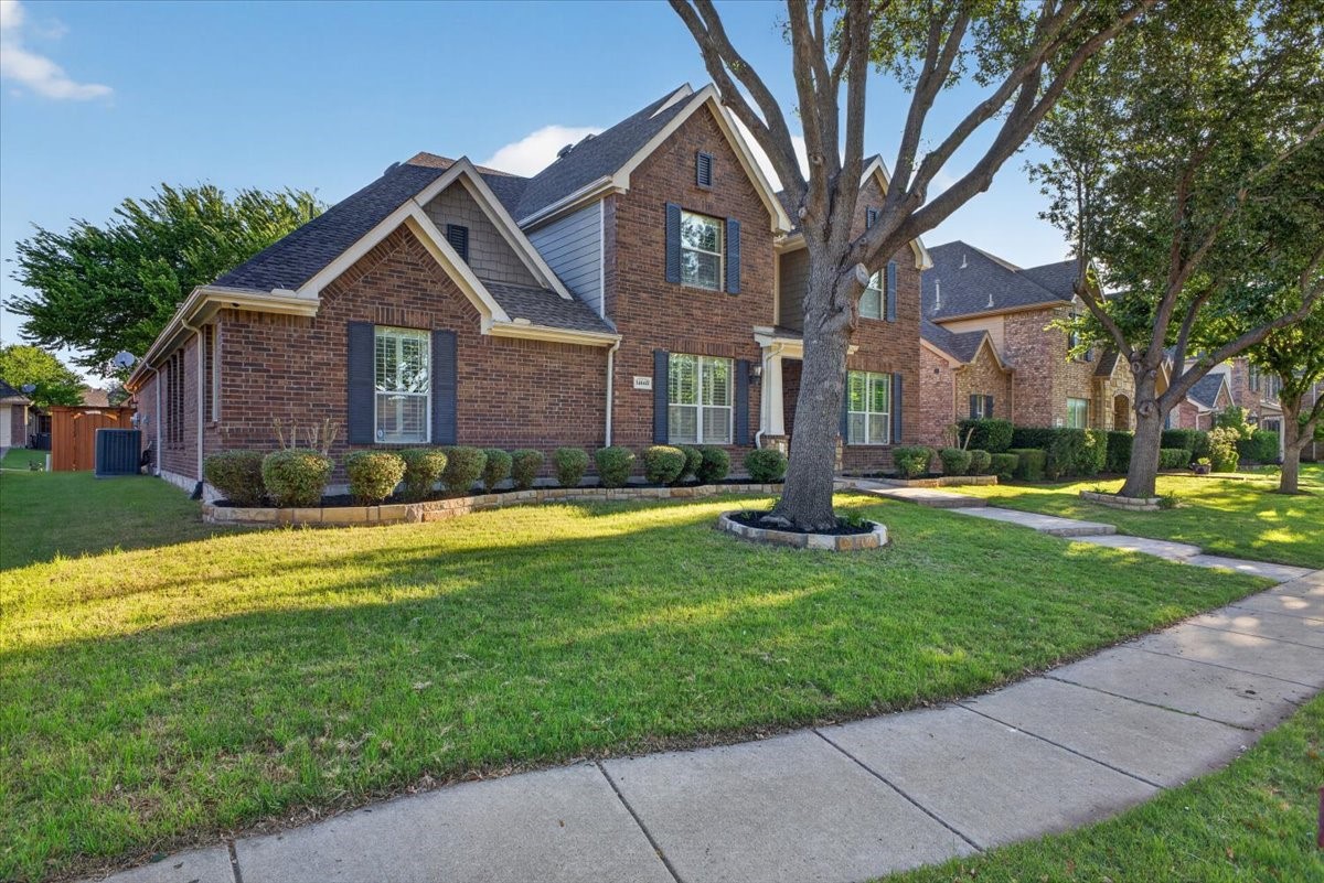 14668 Blakehill Drive