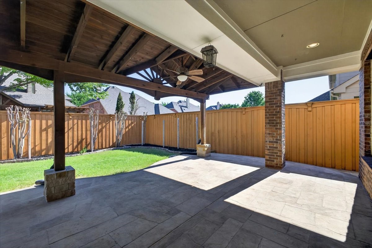 14668 Blakehill Drive