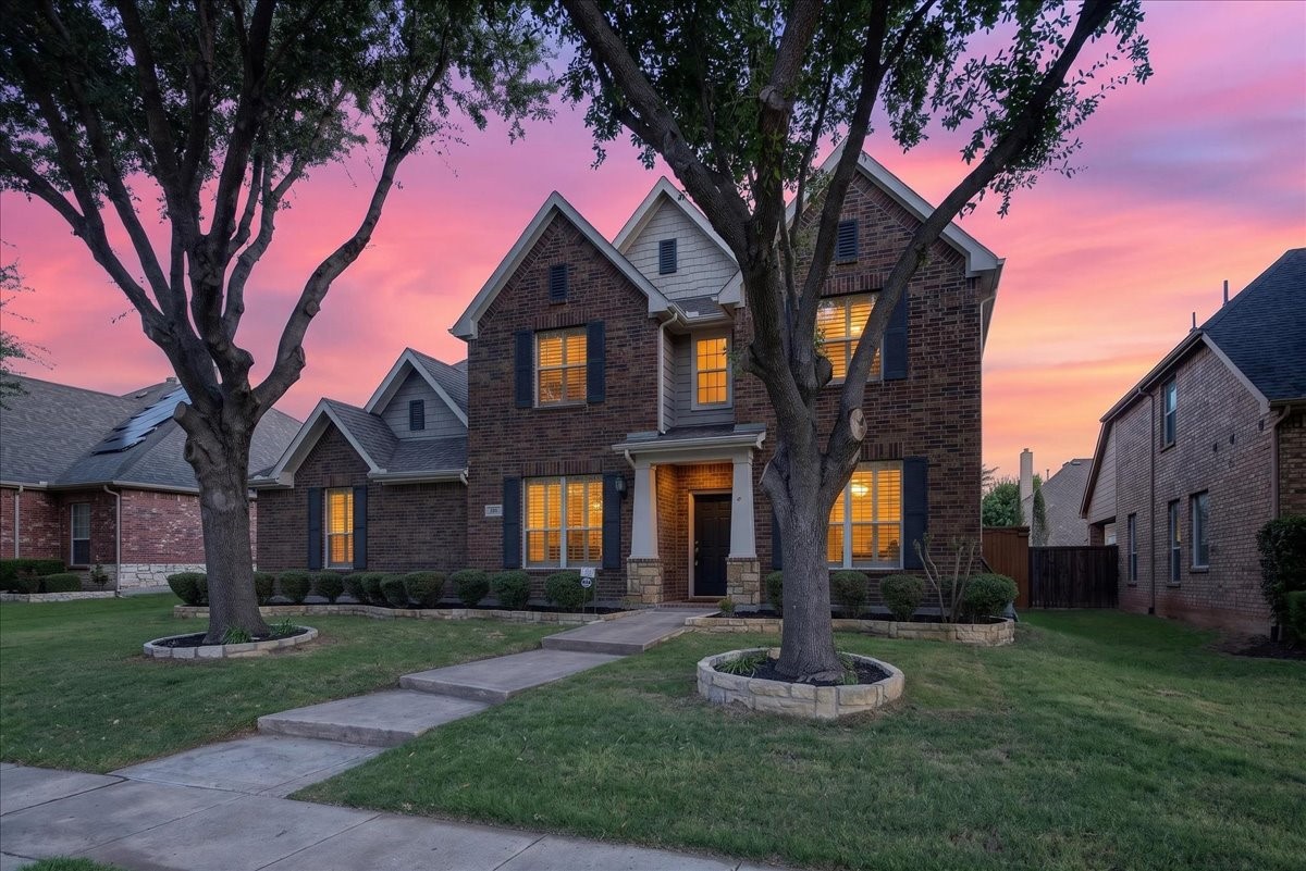 14668 Blakehill Drive