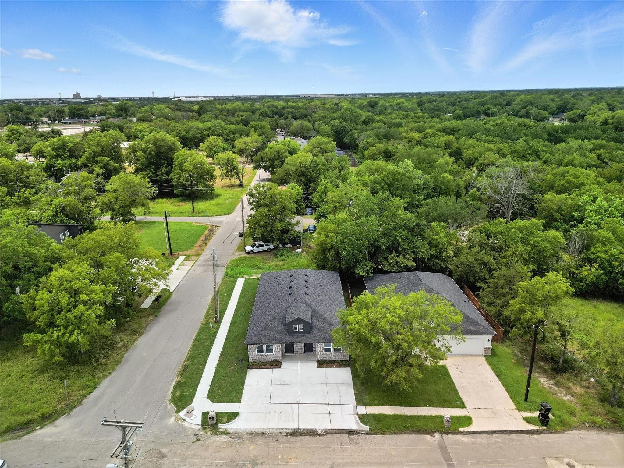 3206 Sayle Street 101 & 102