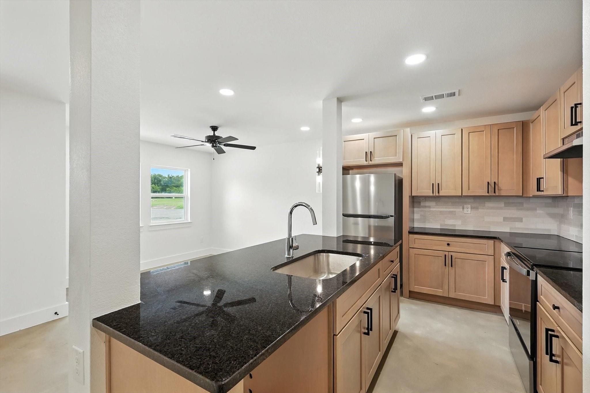 3206 Sayle Street 101 & 102