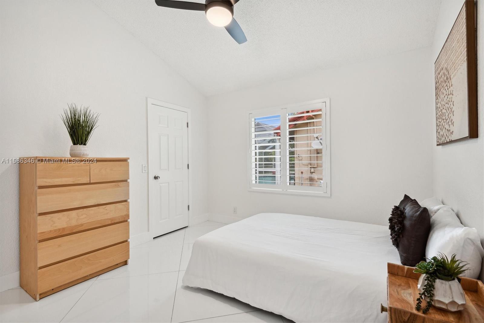 162 NW 162nd Ave